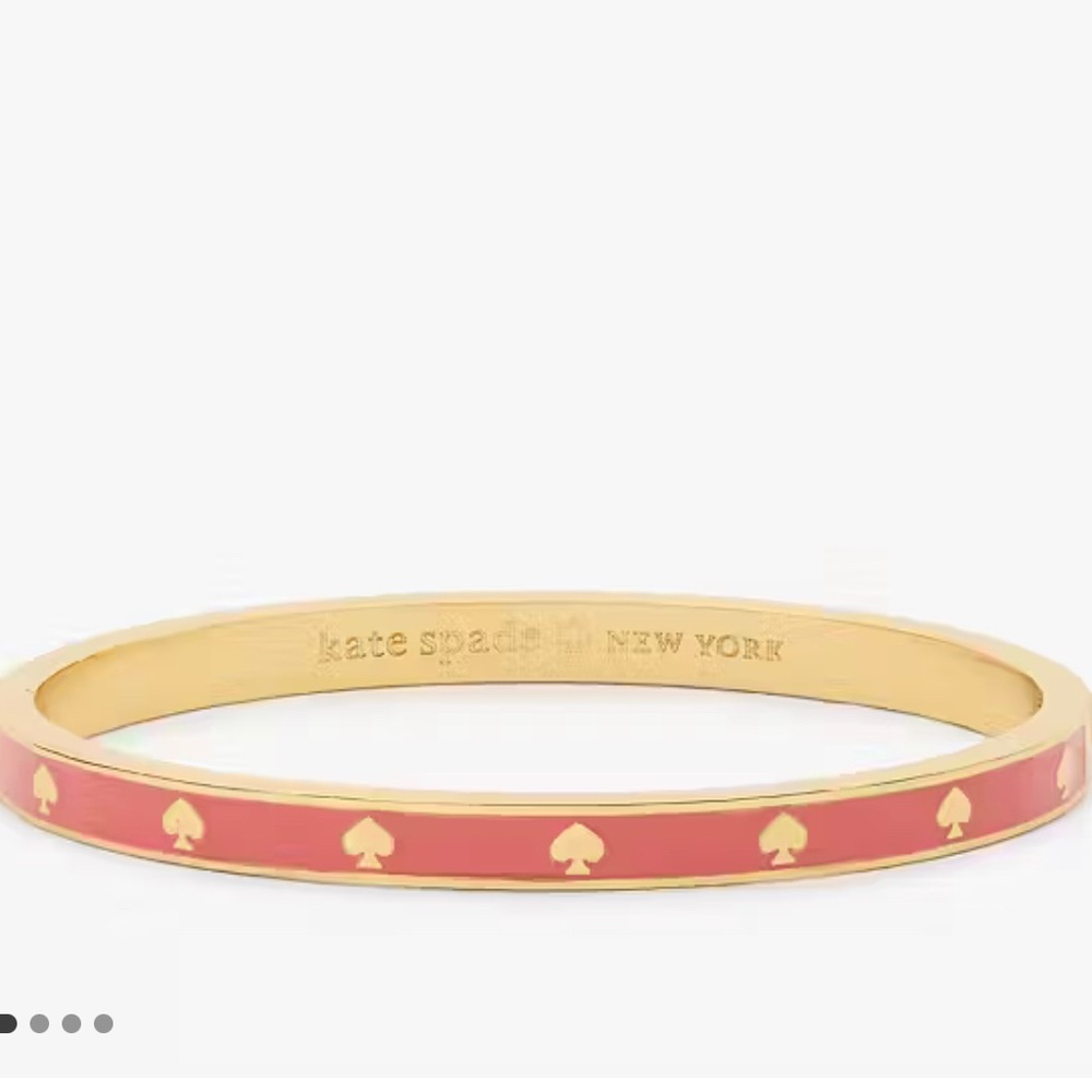 NWT💓♠️Kate Spade 💕♠️ Spot The Spade Enamel Hinged Bangle